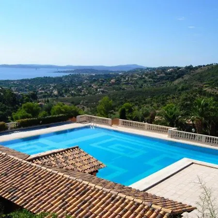 Studio Avec Piscine Et Vue Mer - Fr-1-768-12